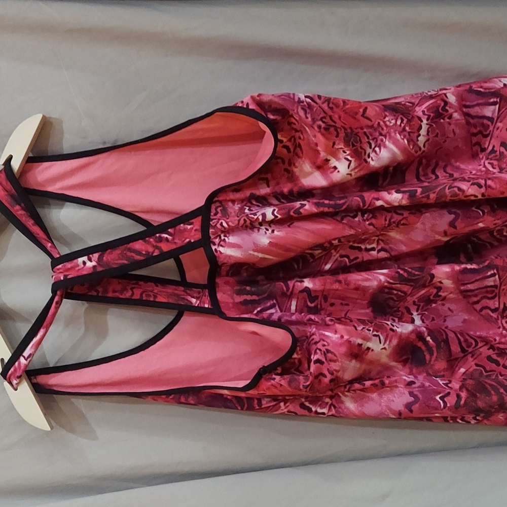 Pink Patterned Tank Top - Picture 2 of 3